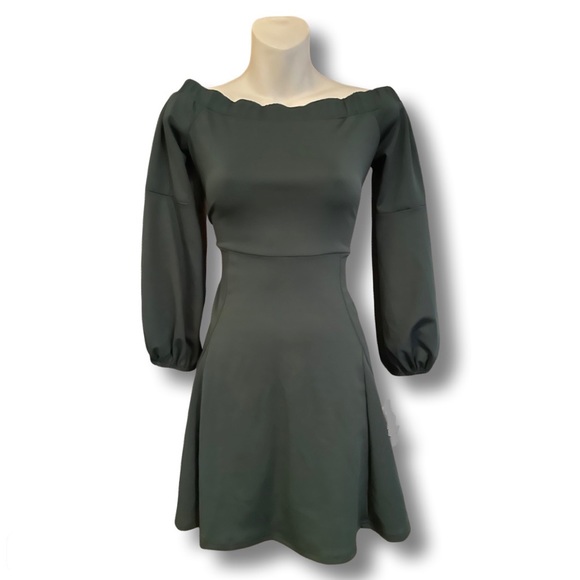 Long Sleeves Off Shoulder Dress - Picture 1 of 2